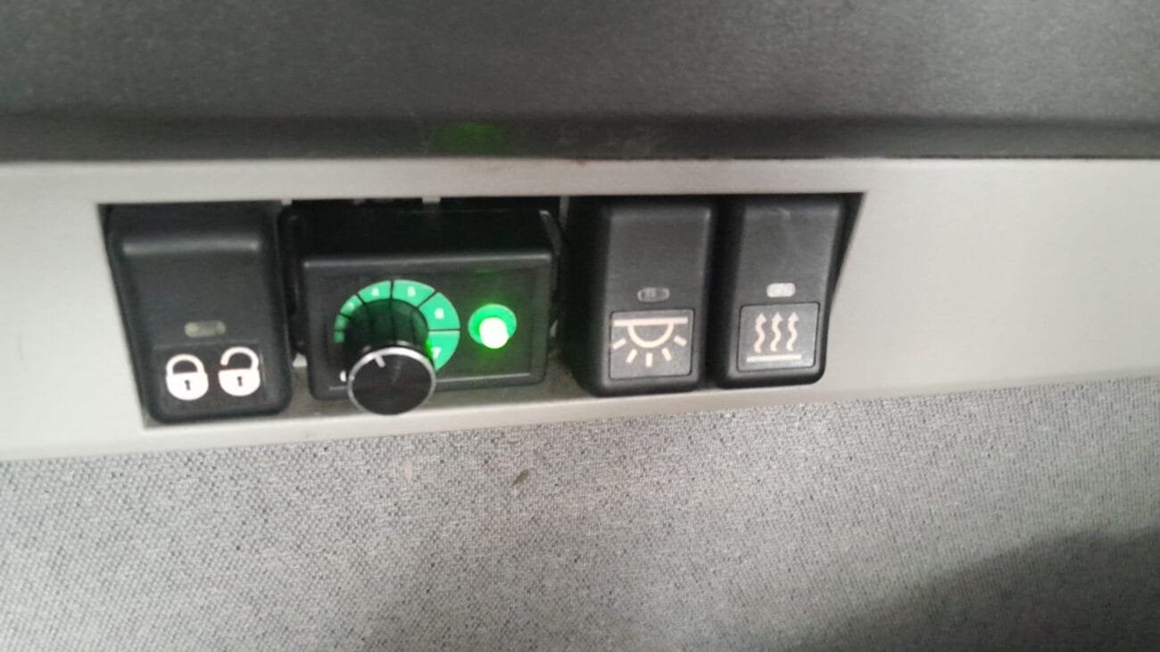 Volvo FH FM çekici kabin içi Webasto Air Top uyumlu yeşil ışıklı TSPW uyku modlu analog çevirmeli ısı ayar potansiyometresi montajı