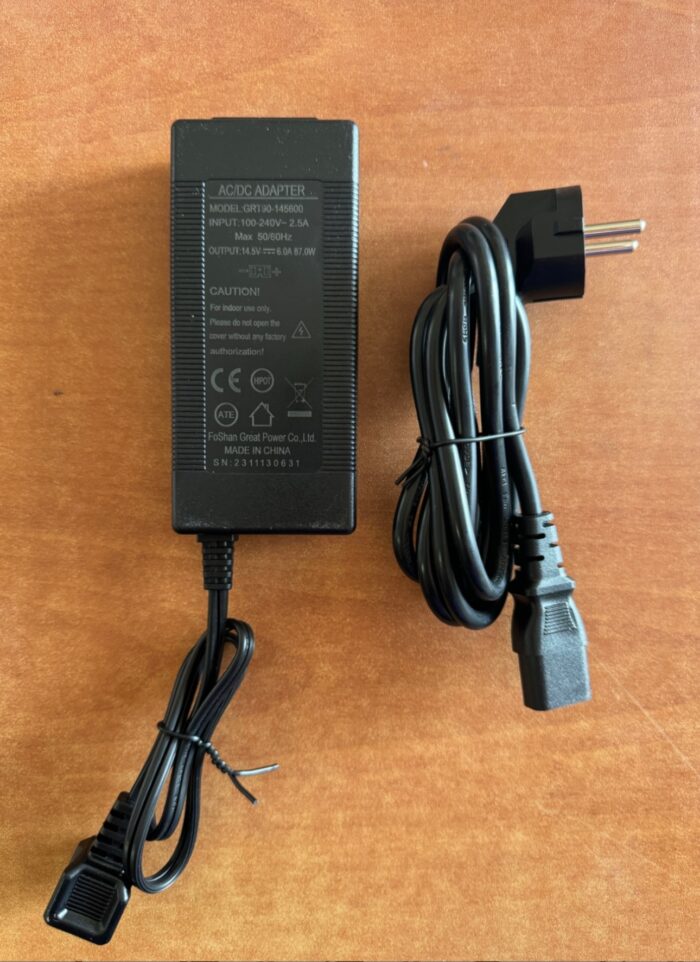 OTO ARAÇ BUZDOLABI 220V ADAPTÖR - Görsel 1