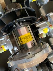 EBERSPACHER D2 FAN MOTORU [12V-24V] ORİJİNAL 25 2070 99 20 00