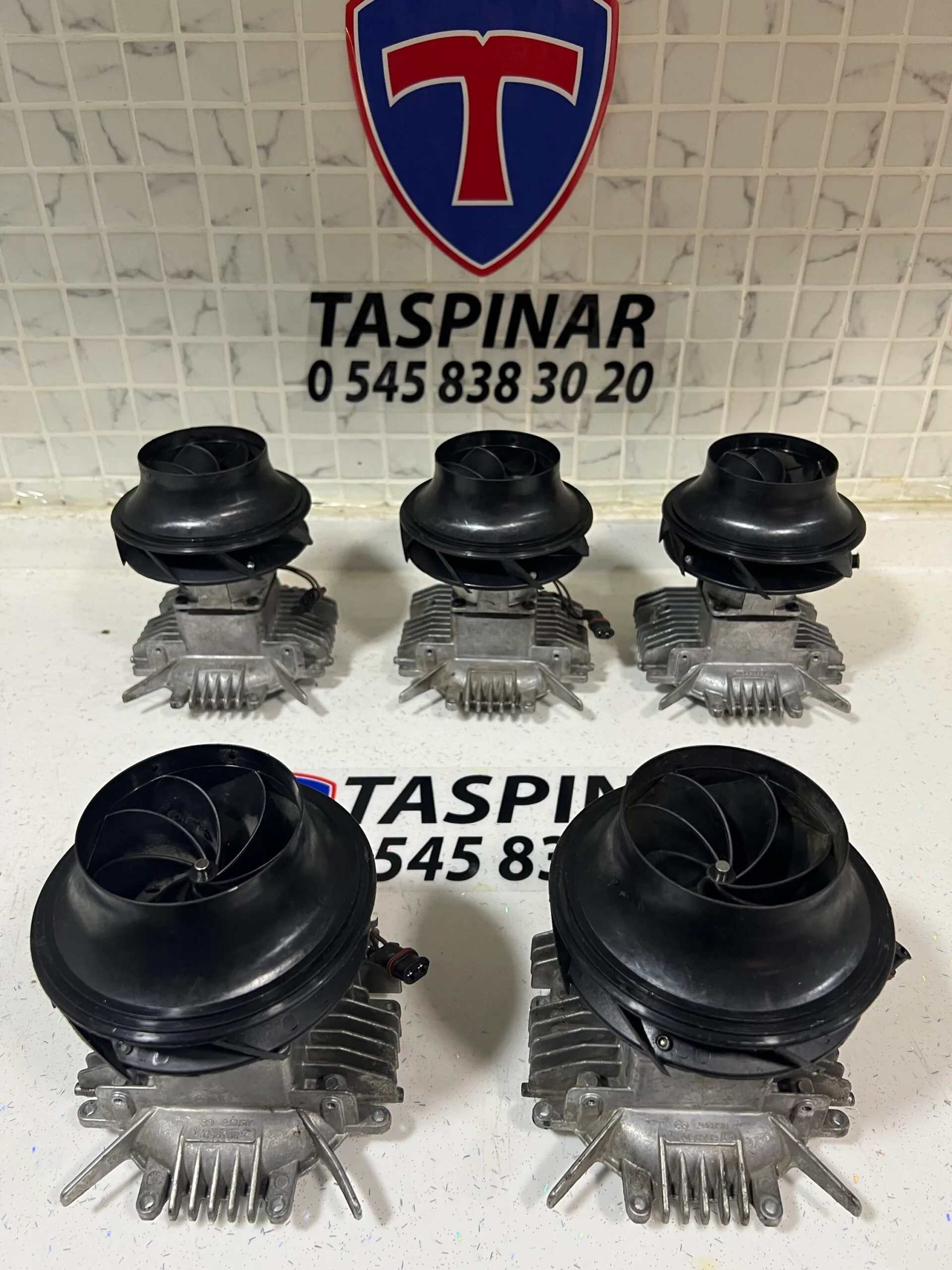 Mercedes-Benz Actros Webasto Fan Motoru 9003288A AT3500 24V
